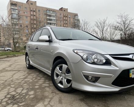 Серый Хендай i30, объемом двигателя 1.6 л и пробегом 87 тыс. км за 8200 $, фото 1 на Automoto.ua