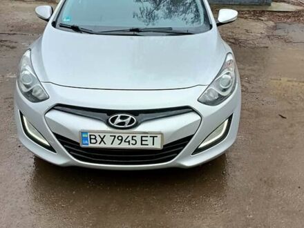 Хендай i30 2013 у Хмельницькому на Automoto.ua Сірий Хендай i30, об'ємом двигуна 1.4 л та пробігом 146 тис. км за 9500 $, фото 1 на Automoto.ua