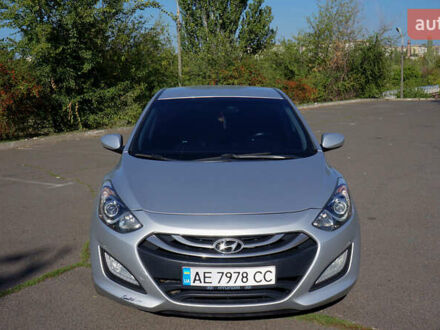 Хендай i30 2013 у Кривому Розі на Automoto.ua Сірий Хендай i30, об'ємом двигуна 1.4 л та пробігом 207 тис. км за 8700 $, фото 1 на Automoto.ua
