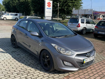 Серый Хендай i30, объемом двигателя 1.4 л и пробегом 182 тыс. км за 6700 $, фото 1 на Automoto.ua