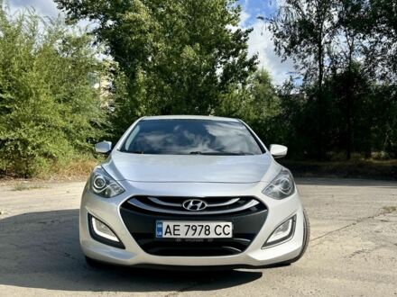 Сірий Хендай i30, об'ємом двигуна 1.4 л та пробігом 207 тис. км за 8500 $, фото 1 на Automoto.ua