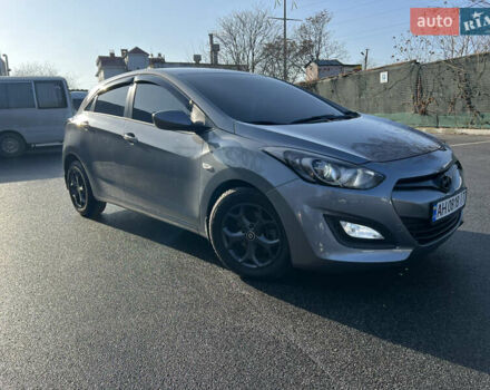Серый Хендай i30, объемом двигателя 1.4 л и пробегом 226 тыс. км за 8200 $, фото 1 на Automoto.ua