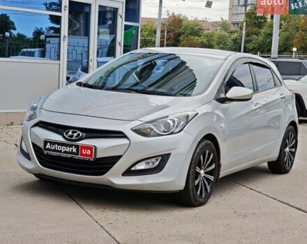 Серый Хендай i30, объемом двигателя 1.4 л и пробегом 116 тыс. км за 8490 $, фото 1 на Automoto.ua