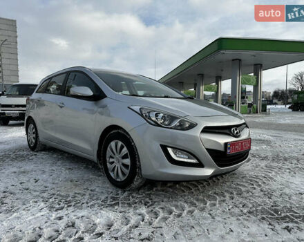 Серый Хендай i30, объемом двигателя 1.58 л и пробегом 261 тыс. км за 9350 $, фото 1 на Automoto.ua