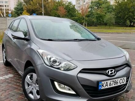 Хендай i30 2013 в Киеве на Automoto.ua Серый Хендай i30, объемом двигателя 1.58 л и пробегом 231 тыс. км за 11500 $, фото 1 на Automoto.ua