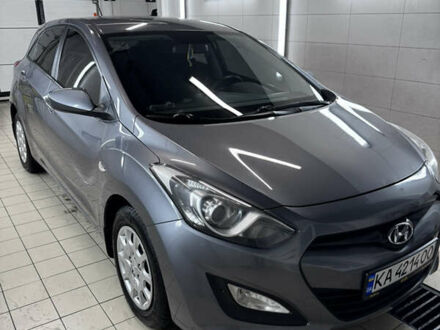 Хендай i30 2014 в Киеве на Automoto.ua Серый Хендай i30, объемом двигателя 1.58 л и пробегом 83 тыс. км за 11250 $, фото 1 на Automoto.ua