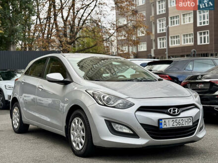 Хендай i30 2014 в Киеве на Automoto.ua Серый Хендай i30, объемом двигателя 1.4 л и пробегом 203 тыс. км за 7900 $, фото 1 на Automoto.ua