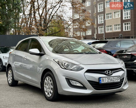 Серый Хендай i30, объемом двигателя 1.4 л и пробегом 203 тыс. км за 7900 $, фото 1 на Automoto.ua