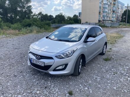 Сірий Хендай i30, об'ємом двигуна 0.16 л та пробігом 118 тис. км за 10900 $, фото 1 на Automoto.ua