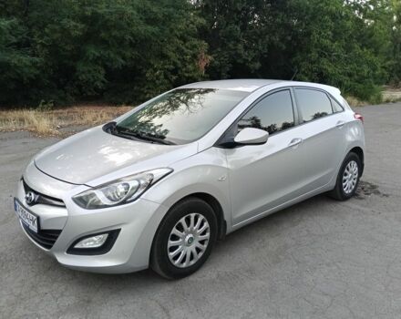 Сірий Хендай i30, об'ємом двигуна 1.4 л та пробігом 260 тис. км за 7800 $, фото 1 на Automoto.ua