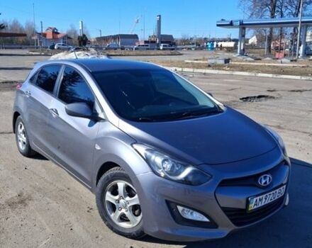 Сірий Хендай i30, об'ємом двигуна 1.58 л та пробігом 317 тис. км за 8600 $, фото 1 на Automoto.ua