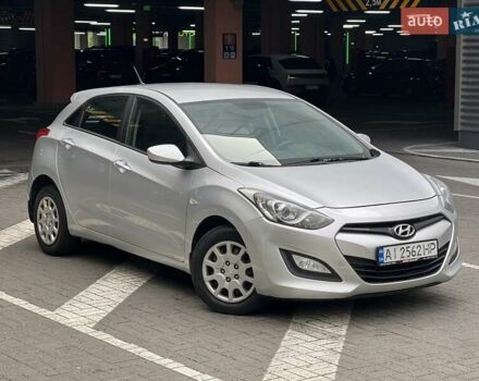 Серый Хендай i30, объемом двигателя 1.4 л и пробегом 203 тыс. км за 8500 $, фото 1 на Automoto.ua