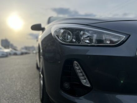 Хендай i30 2017 в Киеве на Automoto.ua Серый Хендай i30, объемом двигателя 1.6 л и пробегом 185 тыс. км за 12000 $, фото 1 на Automoto.ua