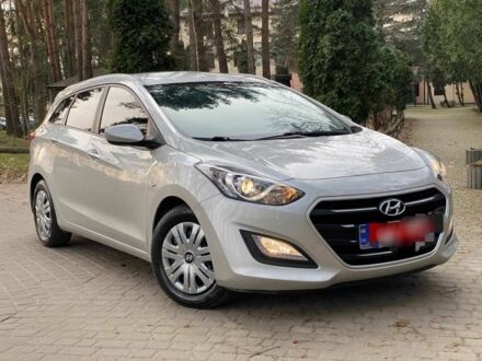 Хендай i30 2017 в Очакове на Automoto.ua Серый Хендай i30, объемом двигателя 1.6 л и пробегом 218 тыс. км за 10500 $, фото 1 на Automoto.ua