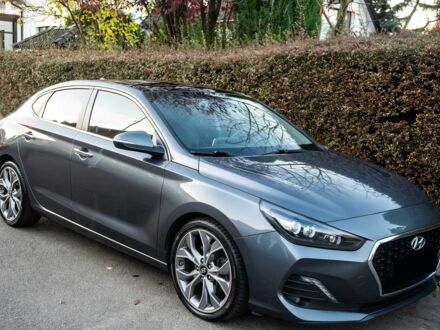 Серый Хендай i30, объемом двигателя 1.4 л и пробегом 30 тыс. км за 5599 $, фото 1 на Automoto.ua