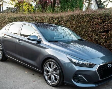 Серый Хендай i30, объемом двигателя 1.4 л и пробегом 30 тыс. км за 5599 $, фото 1 на Automoto.ua