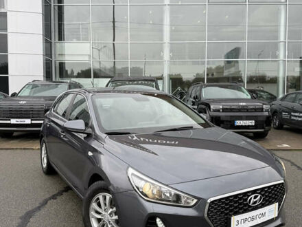 Хендай i30 2018 в Киеве на Automoto.ua Серый Хендай i30, объемом двигателя 1.59 л и пробегом 196 тыс. км за 13700 $, фото 1 на Automoto.ua