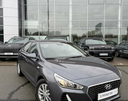 Серый Хендай i30, объемом двигателя 1.59 л и пробегом 196 тыс. км за 13700 $, фото 1 на Automoto.ua