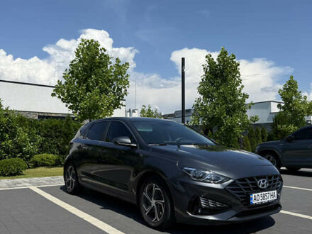 Хендай i30 2020 у Мукачеве на Automoto.ua Сірий Хендай i30, об'ємом двигуна 1.5 л та пробігом 32 тис. км за 17500 $, фото 1 на Automoto.ua