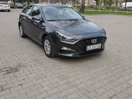 Серый Хендай i30, объемом двигателя 1.5 л и пробегом 37 тыс. км за 16700 $, фото 1 на Automoto.ua