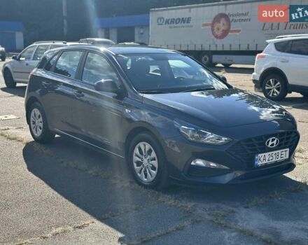 Сірий Хендай i30, об'ємом двигуна 1.5 л та пробігом 18 тис. км за 16700 $, фото 1 на Automoto.ua
