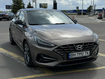 Хендай i30 2022 в Одессе на Automoto.ua Серый Хендай i30, объемом двигателя 1.48 л и пробегом 56 тыс. км за 18200 $, фото 1 на Automoto.ua
