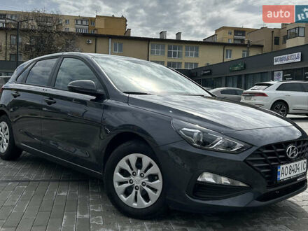 Хендай i30 2023 в Ужгороде на Automoto.ua Серый Хендай i30, объемом двигателя 1.5 л и пробегом 10 тыс. км за 18300 $, фото 1 на Automoto.ua