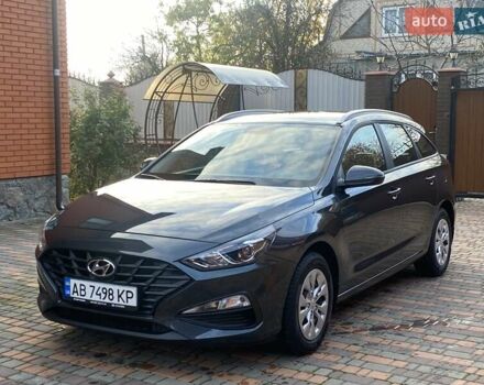 Сірий Хендай i30, об'ємом двигуна 1.5 л та пробігом 3 тис. км за 19999 $, фото 1 на Automoto.ua