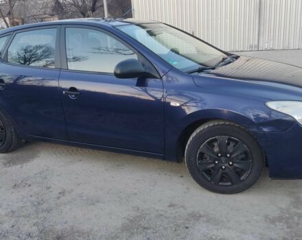 Синий Хендай i30, объемом двигателя 1.4 л и пробегом 185 тыс. км за 5000 $, фото 9 на Automoto.ua