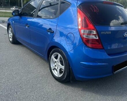 Синій Хендай i30, об'ємом двигуна 1.4 л та пробігом 212 тис. км за 5700 $, фото 10 на Automoto.ua