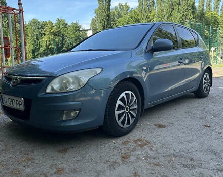 Синий Хендай i30, объемом двигателя 1.58 л и пробегом 279 тыс. км за 5500 $, фото 12 на Automoto.ua