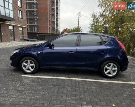 Синий Хендай i30, объемом двигателя 1.4 л и пробегом 191 тыс. км за 6200 $, фото 19 на Automoto.ua
