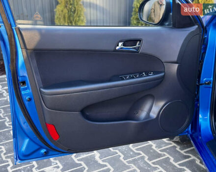 Синий Хендай i30, объемом двигателя 1.6 л и пробегом 192 тыс. км за 7800 $, фото 27 на Automoto.ua