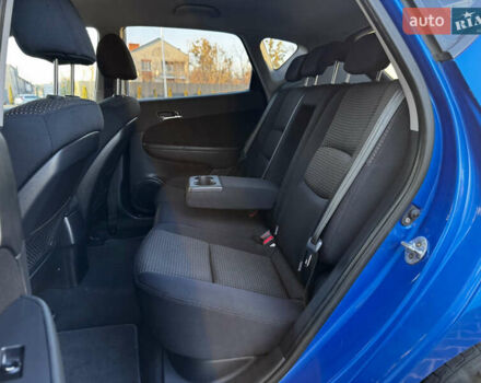 Синий Хендай i30, объемом двигателя 1.6 л и пробегом 192 тыс. км за 7800 $, фото 46 на Automoto.ua