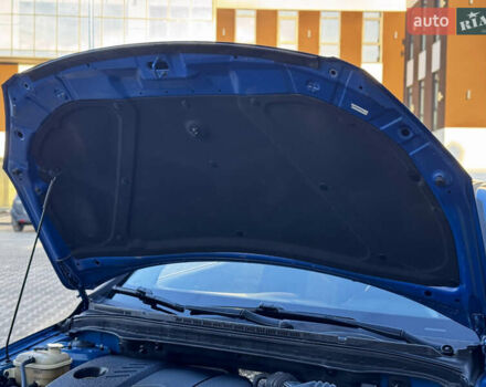 Синий Хендай i30, объемом двигателя 1.6 л и пробегом 192 тыс. км за 7800 $, фото 55 на Automoto.ua