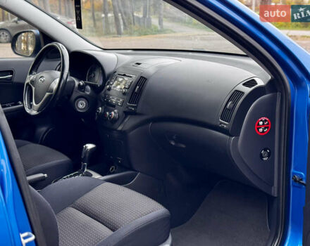 Синий Хендай i30, объемом двигателя 1.6 л и пробегом 189 тыс. км за 7999 $, фото 34 на Automoto.ua