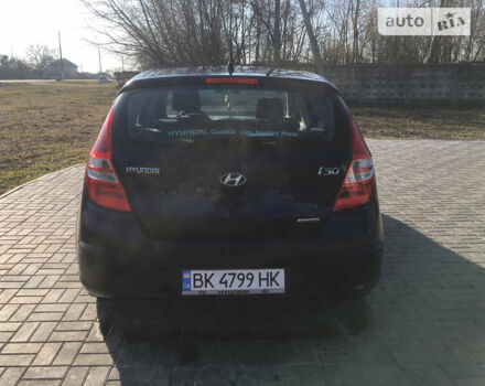 Синій Хендай i30, об'ємом двигуна 1.58 л та пробігом 177 тис. км за 6000 $, фото 2 на Automoto.ua