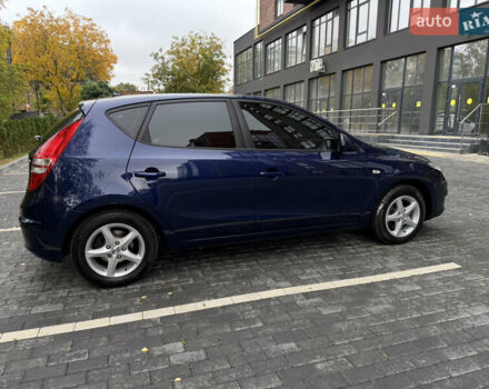 Синий Хендай i30, объемом двигателя 1.4 л и пробегом 191 тыс. км за 6200 $, фото 44 на Automoto.ua