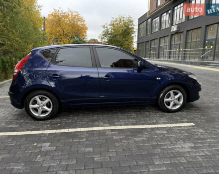 Синий Хендай i30, объемом двигателя 1.4 л и пробегом 191 тыс. км за 6200 $, фото 46 на Automoto.ua