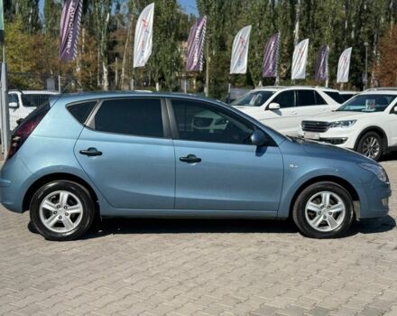 Синій Хендай i30, об'ємом двигуна 1.6 л та пробігом 213 тис. км за 6900 $, фото 7 на Automoto.ua