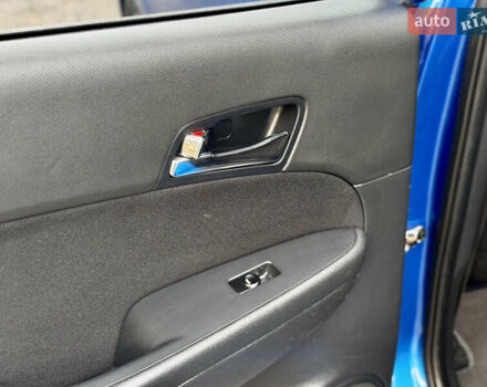 Синий Хендай i30, объемом двигателя 1.6 л и пробегом 189 тыс. км за 7900 $, фото 53 на Automoto.ua