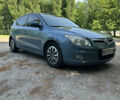 Синий Хендай i30, объемом двигателя 1.58 л и пробегом 279 тыс. км за 5500 $, фото 1 на Automoto.ua