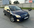Синий Хендай i30, объемом двигателя 2 л и пробегом 222 тыс. км за 6750 $, фото 2 на Automoto.ua