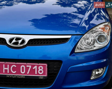 Синий Хендай i30, объемом двигателя 1.6 л и пробегом 189 тыс. км за 7999 $, фото 9 на Automoto.ua