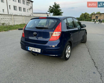 Синий Хендай i30, объемом двигателя 2 л и пробегом 222 тыс. км за 6750 $, фото 3 на Automoto.ua