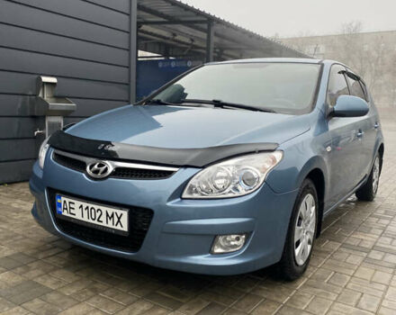 Синий Хендай i30, объемом двигателя 1.4 л и пробегом 194 тыс. км за 5500 $, фото 2 на Automoto.ua