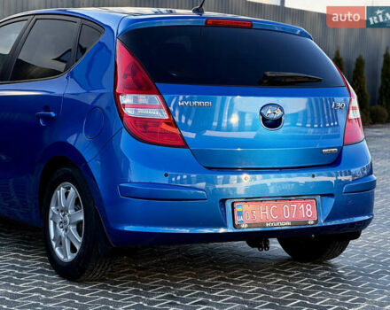 Синий Хендай i30, объемом двигателя 1.6 л и пробегом 192 тыс. км за 7800 $, фото 24 на Automoto.ua