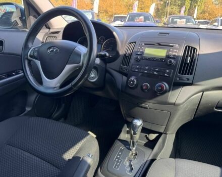 Синій Хендай i30, об'ємом двигуна 1.6 л та пробігом 213 тис. км за 6900 $, фото 13 на Automoto.ua