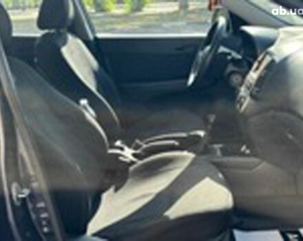 Синий Хендай i30, объемом двигателя 1.4 л и пробегом 265 тыс. км за 5350 $, фото 14 на Automoto.ua