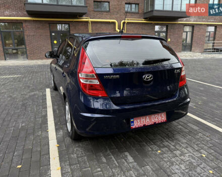 Синий Хендай i30, объемом двигателя 1.4 л и пробегом 191 тыс. км за 6200 $, фото 30 на Automoto.ua